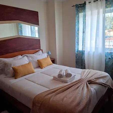 Guesthouse, Ap Verissimo 纳扎雷